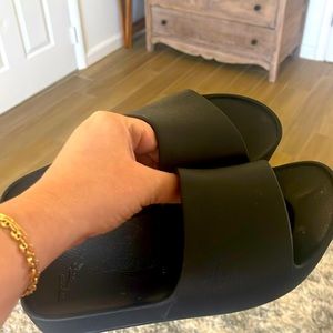 Archie’s sandals. Womens 38.5 (size 7)